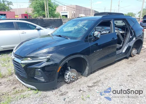 2022 Chevrolet Blazer Fwd 2Lt из США, поврежденный, VIN 3GNKBCR40NS180324